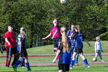 Bild 13 - B-Juniorinnen SV Wahlstedt - TSV Zarpen : Ergebnis: 11:0